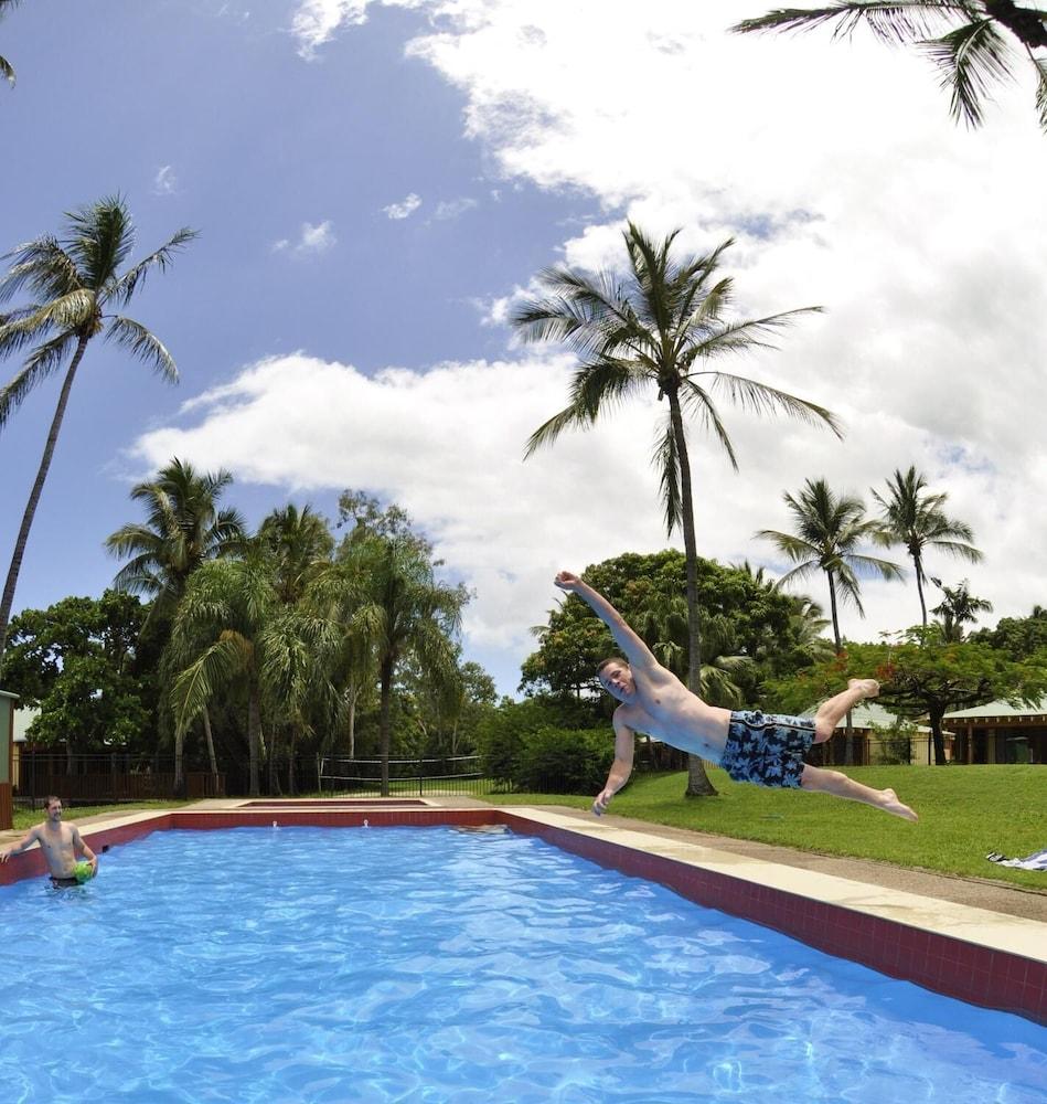 Nomads Airlie Beach (Adults Only) Exteriör bild
