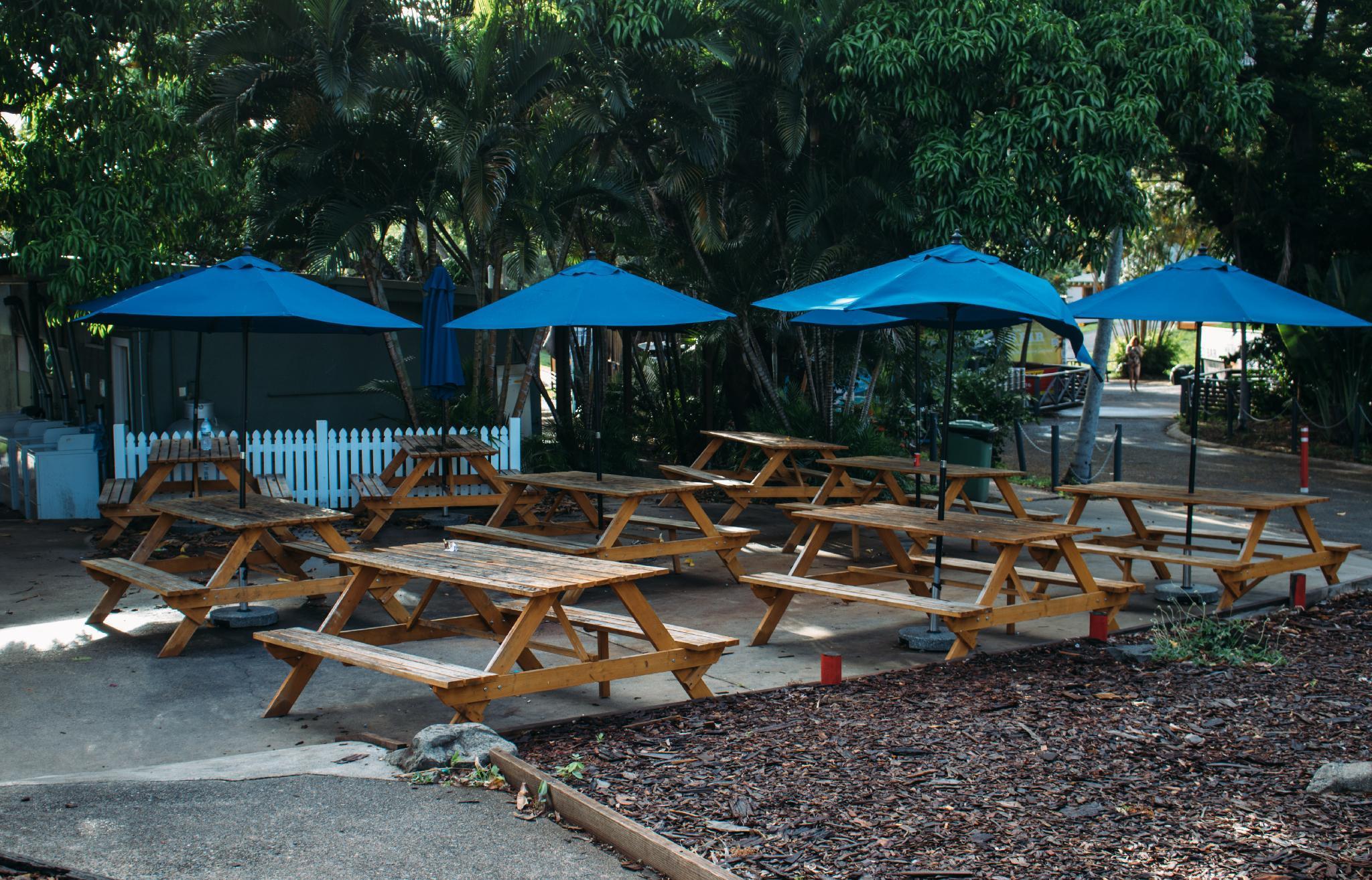 Nomads Airlie Beach (Adults Only) Exteriör bild