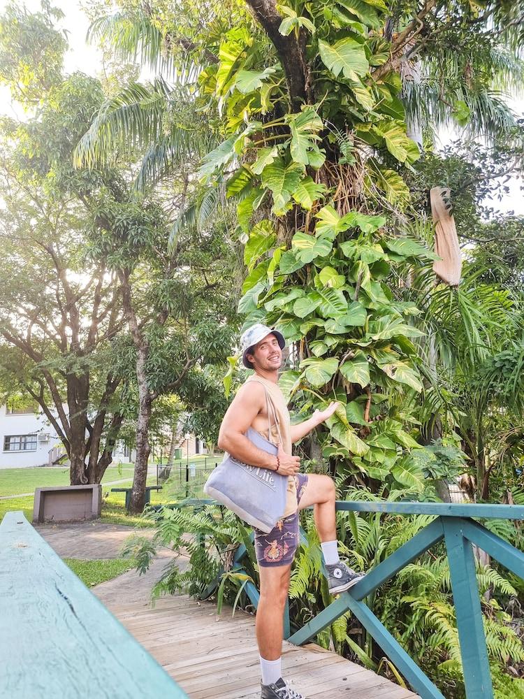 Nomads Airlie Beach (Adults Only) Exteriör bild