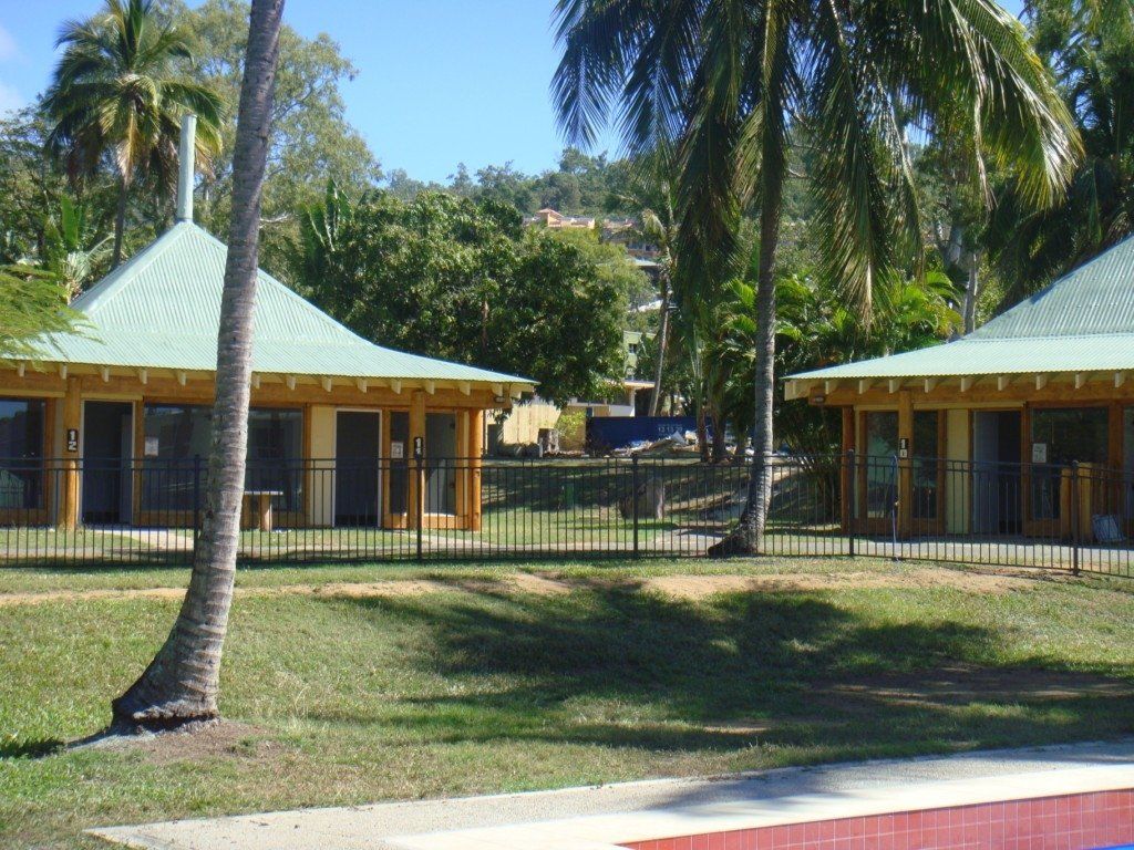 Nomads Airlie Beach (Adults Only) Exteriör bild