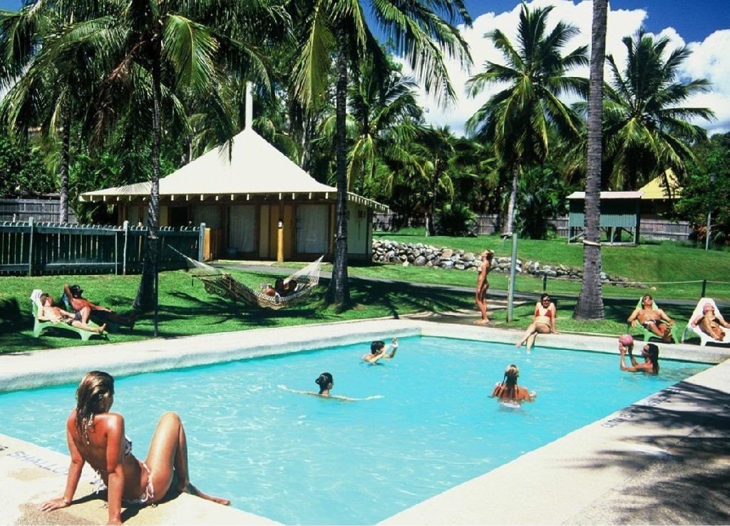 Nomads Airlie Beach (Adults Only) Exteriör bild